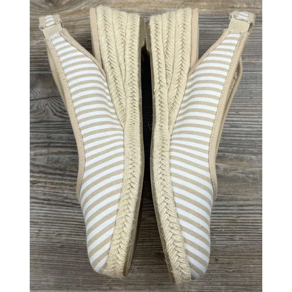 LifeStride Women's Kayden Wedge Sandal Womens Size 9W (Wide) Beige/ White Stripe
